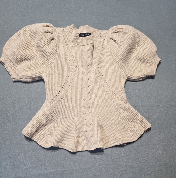 Strut & Bolt Elegant Puff Sleeve Knit Blouse - Cream Medium PTP 20 Length 21 - Picture 2 of 5